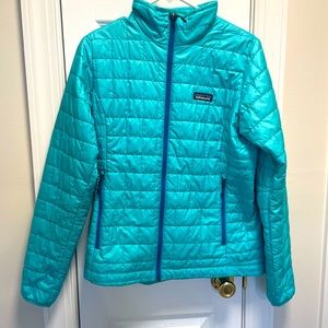 Bright Cyan Women’s Medium Light Patagonia Puffer Jackey